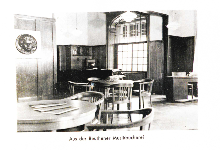 Aus der Beuthener Musikbücherei (Schöningh 1940).